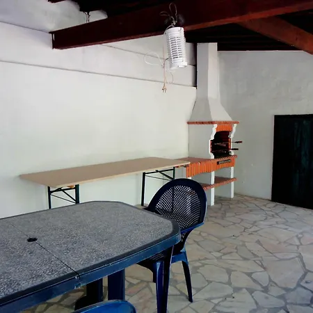 Vermelho Estilo Moderno Ramalhal