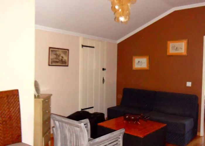 Vermelho Estilo Moderno